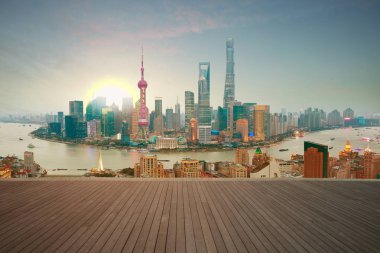 Hava fotoğrafçılığı kuş-göz görüş-Shanghai bund manzarası Sunrise adlı ile dokulu boş ahşap zemin