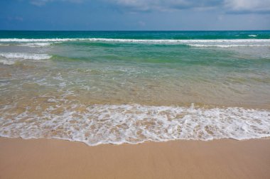 Boş deniz ve plaj arka plan sahil şeridi 