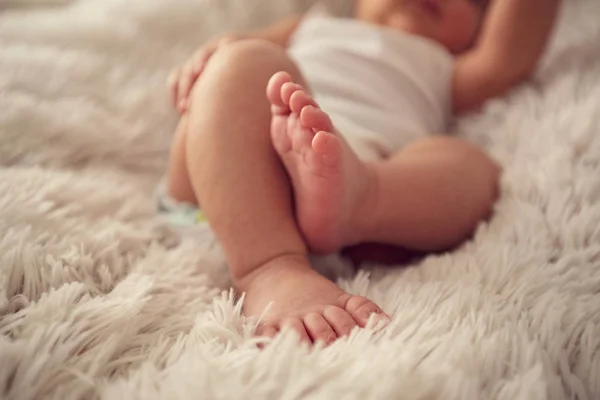 Fötter Lilla Pojke Nyfödd Baby Fot Nyfött Barn Finger — Stockfoto