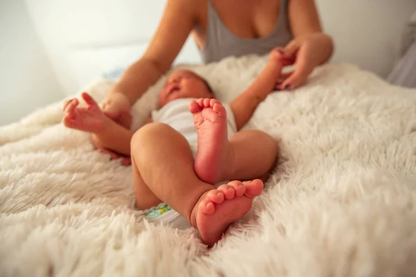 Spädbarn Fötter Lilla Pojke Nyfödd Baby Fot Nyfött Barn Finger — Stockfoto