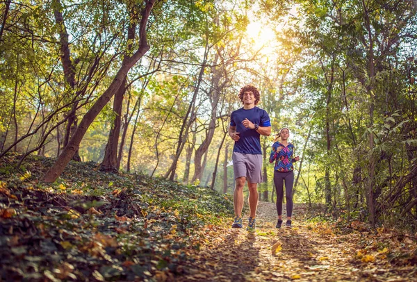 Mladý Muž Žena Pojetí Přírody Fitness Sport Vzdělávání Životním Stylu — Stock fotografie