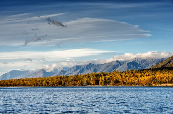바이칼 호수와 날씨와 러시아 시베리아의 — 스톡 사진