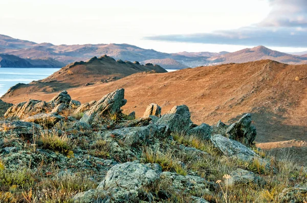 Rock Naplemente Háttér Bajkál Táj — Stock Fotó