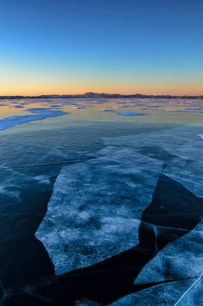 Vue Beaux Dessins Sur Glace Fissures Bulles Gaz Profond Surface — Photo