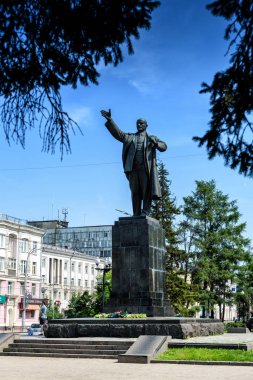 Rusya, Irkutsk-6 Temmuz 2019: Monument V.ı. Lenin. Karl Marx ve Lenin kesişiminde kuruldu