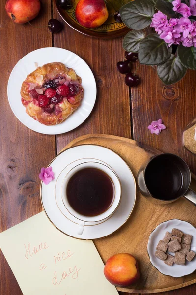 Happy  morning . life style shot with coffee, berry cake and fru — Stock Photo, Image