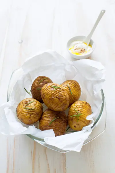 Delicious Baked Hasselback Potatoes White Cooking Pan Close Elective Focus — стоковое фото