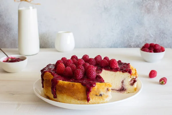 Gâteau Fromage Ricotta Fait Maison Avec Framboises Fraîches Gros Plan — Photo