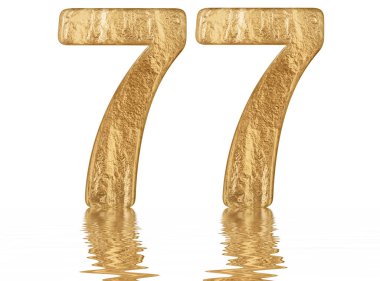 Rakamı 77, yetmiş yedi, izole beyaz, su yüzeyine yansıyan 3d render