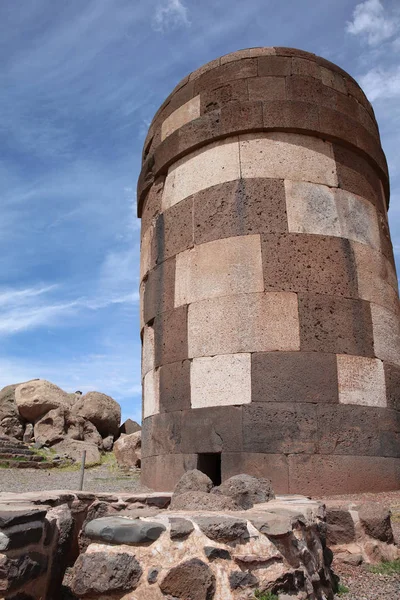 Burial Towers Chullpas Sitio Arqueológico Sillustani Región Puno Perú —  Fotos de Stock