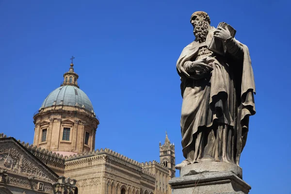 Estátua Santo Padroeiro Ambrósio Frente Catedral Palermo Sicília Itália — Fotografia de Stock