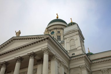 Şehir merkezindeki Helsinki Katedrali. Helsinki. Finlandiya