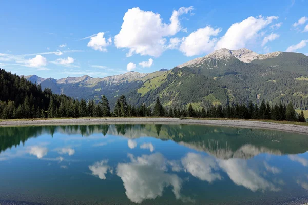 Zbiornik Wodny Alpach Europejskich Tyrolu Austria — Zdjęcie stockowe
