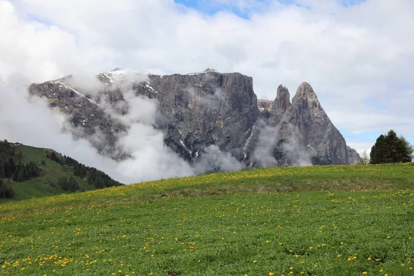 Montagne Schlern Sull Alpe Siusi Alto Adige Italia — Foto Stock