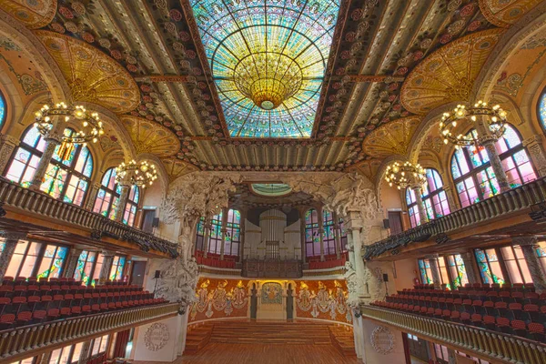 2014年，西班牙巴塞罗那Paldela Musica catalana音乐厅 — 图库照片