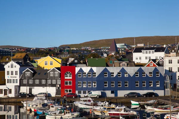 Torshavn, Wyspy Owcze, Dania - 21 września 2019: Widok na port — Zdjęcie stockowe