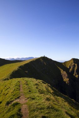 Kallur deniz feneri yürüyüş yolu, Kalsoy Adası, Faroe Adaları