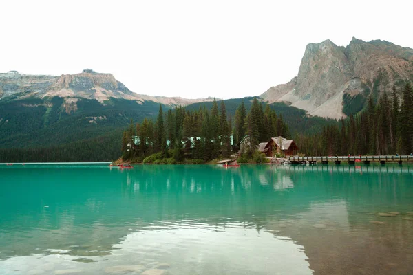 British Columbia Canada September 2017 Emerald Lake Lodge — Stock Photo, Image