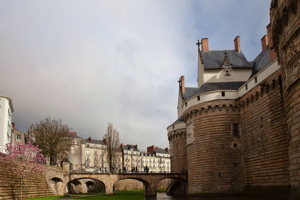 Nantes Francia Febrero 2020 Puerta Entrada Puente Castillo Los Duques —  Fotos de Stock