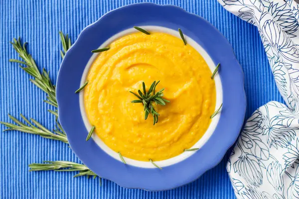 Pumpkin Cream Soup Blue Plate Blue Napkin Close — Stock Photo, Image