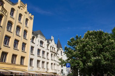 Letonya 'nın Riga kentindeki çok güzel ve atmosferik caddeler.