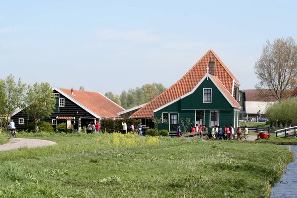 北荷兰 露天博物馆 Zaanse Schans 2015年5月 该地区正宗的老房子称为 Zaan — 图库照片