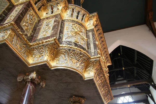 Hollanda, Hollanda, Flamanca, Kuzey Brabant, Woudrichem, Mayıs, 2016:Interior st martinus Kilisesi