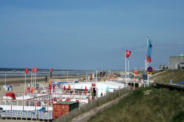 Hollanda, Hollanda, Flamanca, Kuzey Hollanda, Zandvoort, Mayıs 2016: teraslar terk edilmiş bir 