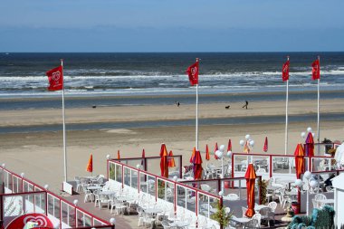 Hollanda, Hollanda, Flamanca, Kuzey Hollanda, Zandvoort, Mayıs 2016: teraslar terk edilmiş bir 