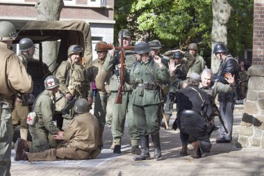 Hollanda, Limburg, Terwinselen, Temmuz 2016: Terwinselen evaquatie 1944'te canlandırma