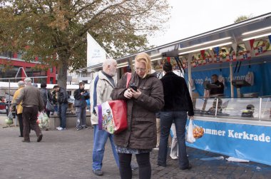 Hollanda, Limburg, Eigelshoven, Eigelshoven Haziran 2016:Weekly pazarda