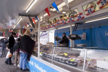 Hollanda, Limburg, Eigelshoven, Eigelshoven Haziran 2016:Weekly pazarda