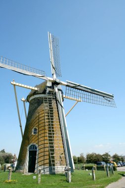 Hollanda, Hollanda, Flamanca, Zeeland, Zoutelande, Temmuz 2017: Zoutelande tarihi yel değirmeni