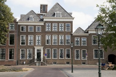 Hollanda, Hollanda, Flamanca, Zeeland, Zierikzee, Temmuz 2018: tarihsel zengin konut merkezi