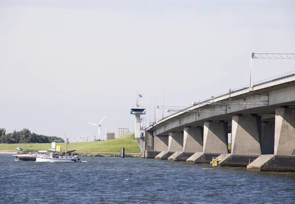 Нідерланди Noordoostpolder Липень 2017 Netherlands Noordoostpolder Липень 2017 Ketelbrug Знаходиться — стокове фото