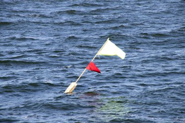 Hollanda, kuzeye, Holland, Marken, su Ağustos 2018:Fishing bayrağı
