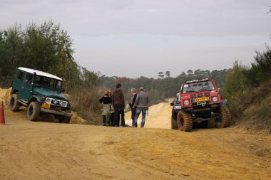 Hollanda, Limburg, Scihinveld, Ağustos 2017: araba bir off road 4 x 4 yıllık toplantısı sırasında kulüp