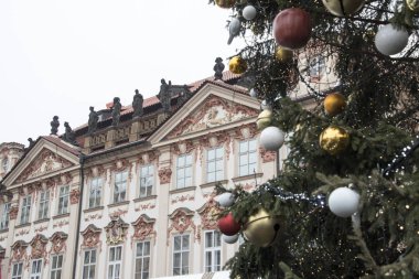 Çek Cumhuriyeti, Prag, tarihi kent merkezine, december2018: Pragu merkezinde Noel pazarı