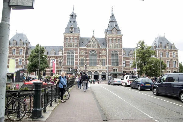 Netherlands Amsterdam July 2017 Lot Traffic Arround Rijksmuseum Ansterdam — Stock Photo, Image