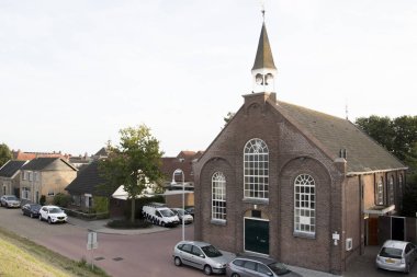 Hollanda, Zeeland, Bruinisse, Temmuz 2018: Bruiniss Kilisesi