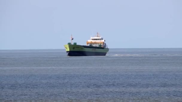 Barco Ferry Que Entra Eemshaven — Vídeo de stock