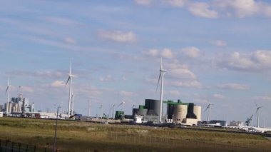 Eemshaven, Hollanda - Ağustos 2020: Vopak Depolama Terminali