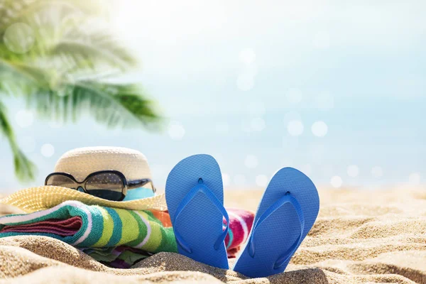 Beach Accessories Straw Hat Flip Flops Towel Sunny Tropical Beach — Stock Photo, Image