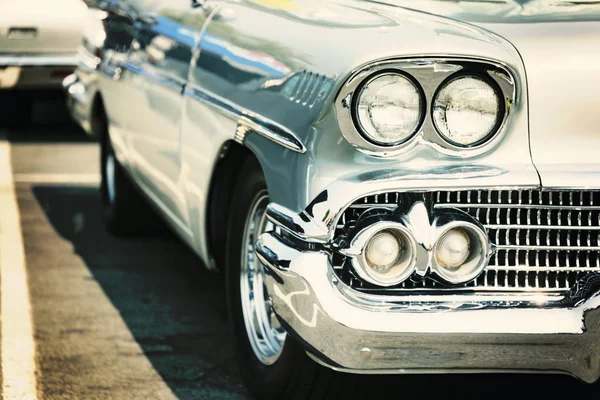 Luces Clásicas Del Coche Cerca — Foto de Stock