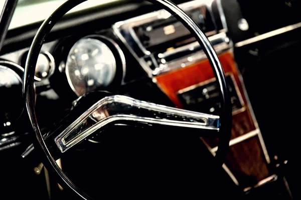 Dashboard Van Een Klassieke Auto — Stockfoto