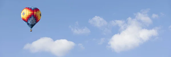 Повітряна Куля Хмарному Небі — стокове фото