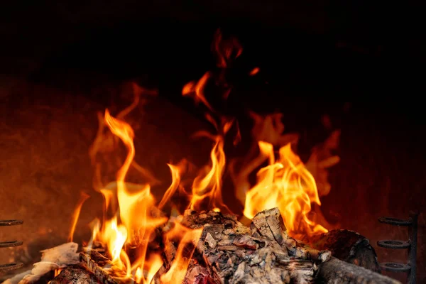 Holzverbrennung Leeren Grill Außengrill — Stockfoto