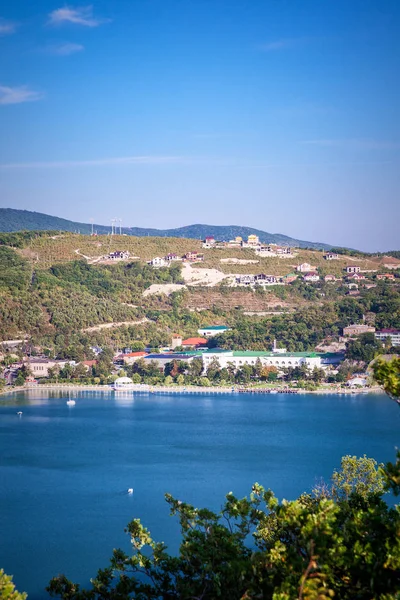 Panorama del lago Abrau, Russia — Foto Stock