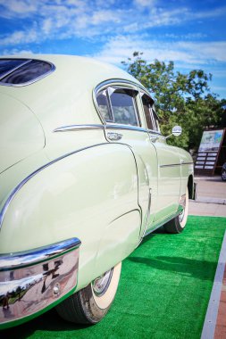 Abrau-Dyurso. Rusya. 2 Temmuz 2016: eski model araba Chevrolet Fleetline Deluxe