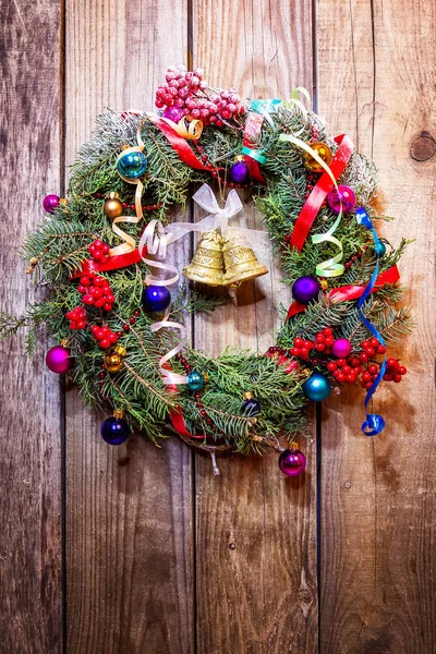 Boże Narodzenie wieniec na ścianę rustykalne drewniane — Zdjęcie stockowe